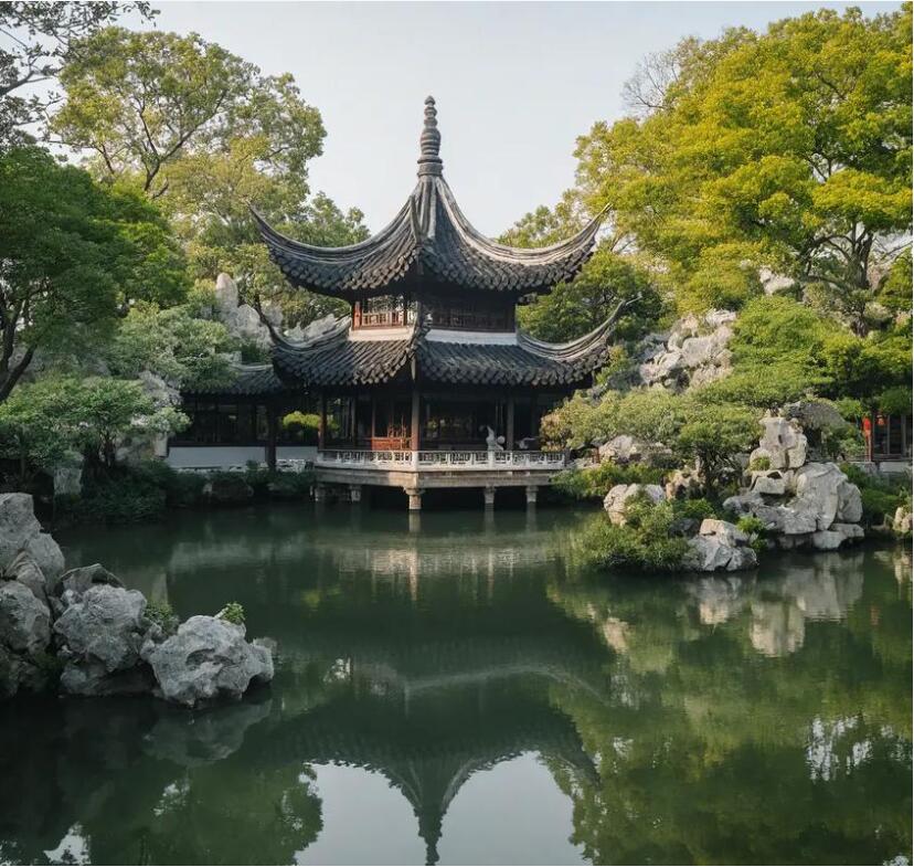 黄山黄山梦碎餐饮有限公司